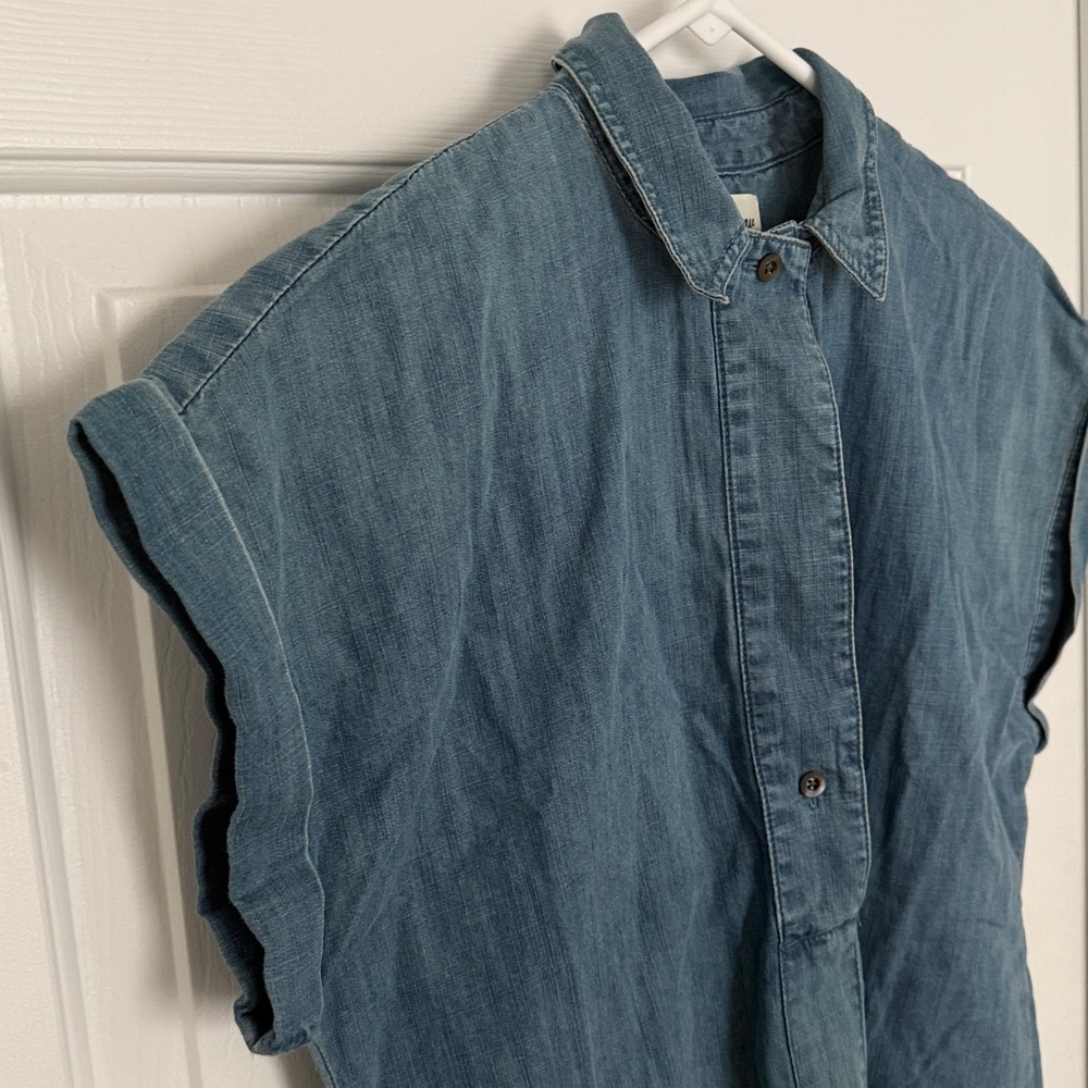 J.Crew Women’s Blue Chambray Short-Sleeve Popover Shirt Size 6 - Picture 4 of 4
